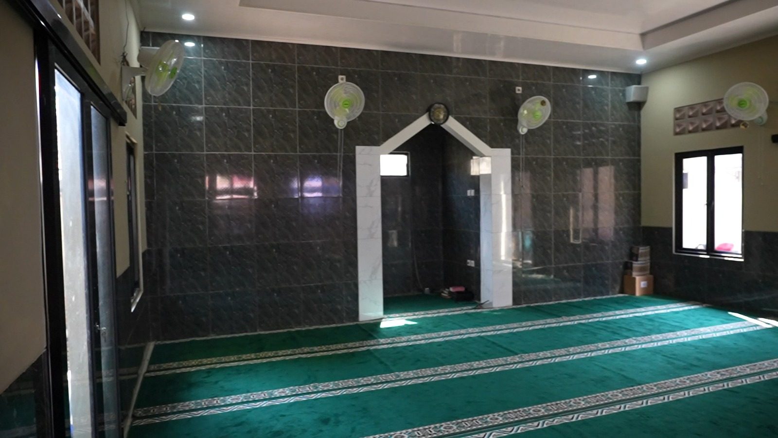 مسجد النغيمش