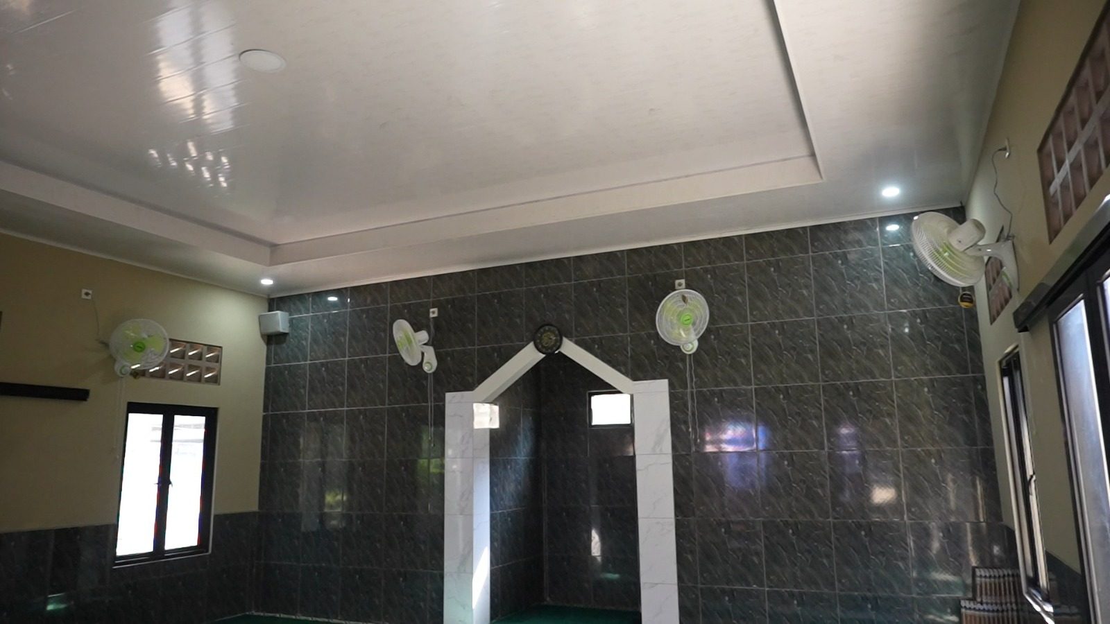 مسجد النغيمش