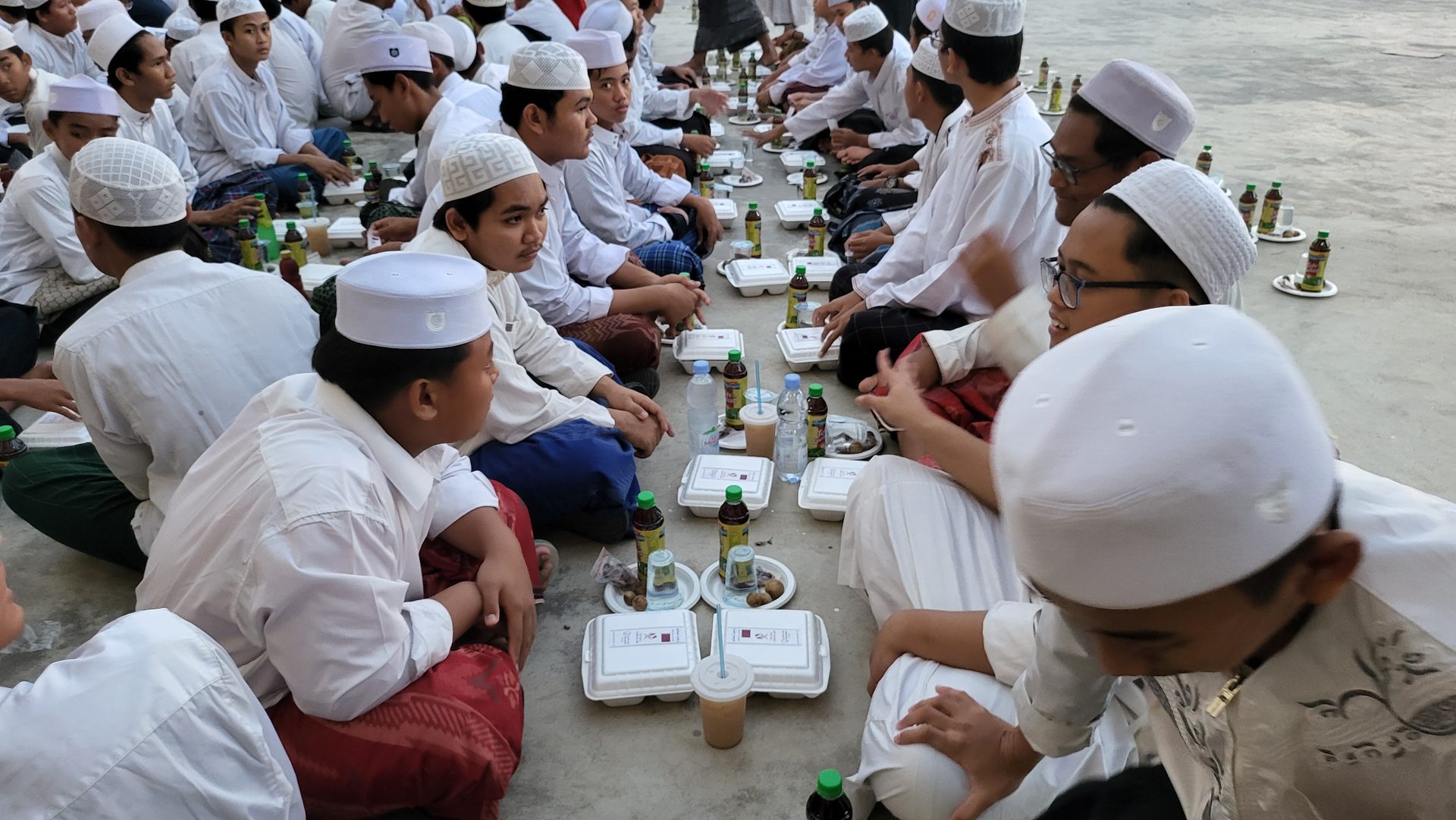 موائد وسلال رمضان 1445 هـ